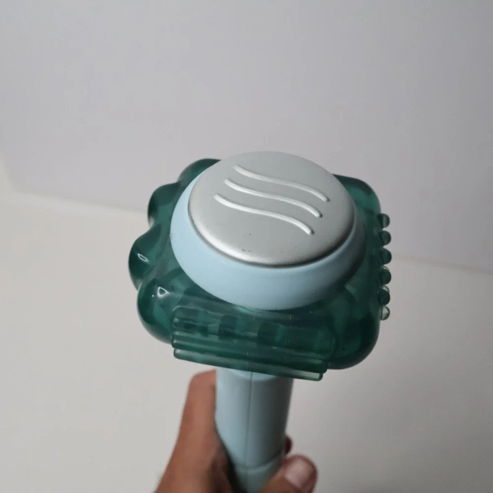 Conair Handheld Vibrating Muscle‎ Massager Wand with Heat Light Blue HM16L Works